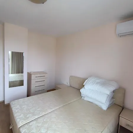 Psb In Flores Park * Sunny Beach